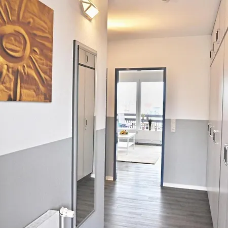 Tolle Ferienwohnung Mit Meerblick - Fördeblick 51 Apartment Laboe